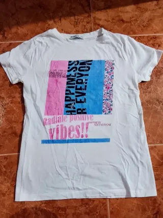 Camiseta Stradivarius Blanca Talla S