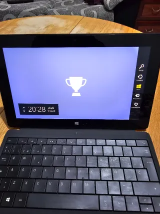 Microsoft Surface RT Negro