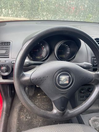 SEAT AROSA COMPLETO PIEZAS. MOTOR Y CAMBIO O.k