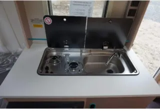 Caravana Adria Aviva 360DK