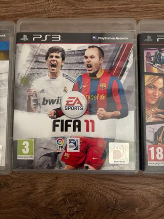 3 Juegos PS3 + 1 Caja Vacía