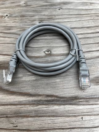 Cavi HDMI e Ethernet RJ45 nuovi