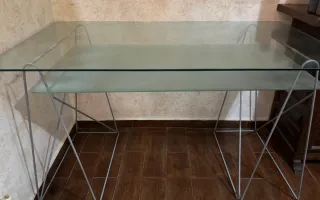 Mesa de cristal grande
