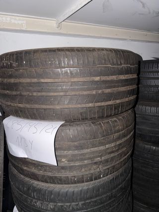 Neumáticos 285/45/21