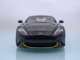 1:18 Aston Martin Vanquish S Bronce 2017 Auto Art