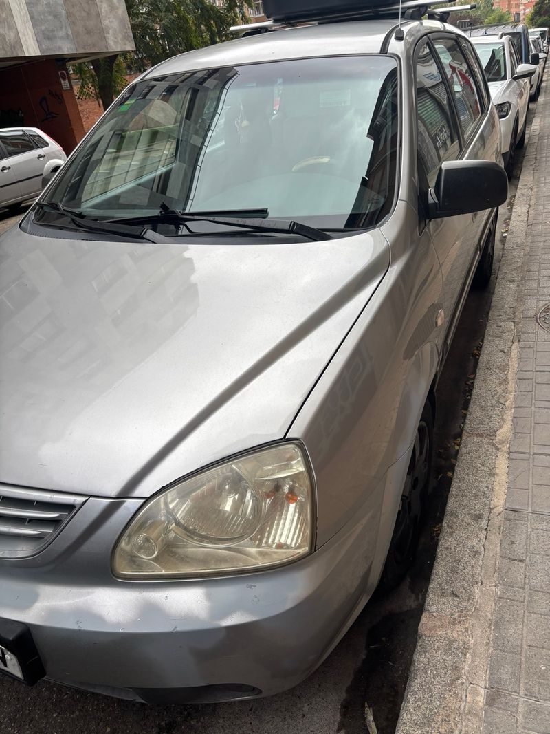 KIA Carens 2003 - foto 1