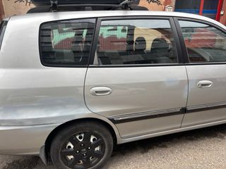 KIA Carens 2003