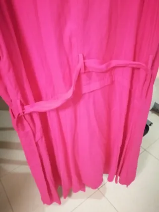 Gabardina ligera fucsia de tiempo primaveral