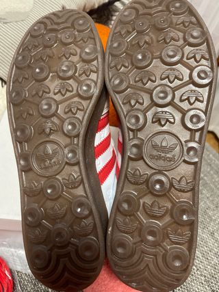 Adidas Gazelle Hello Kitty Blancas Rojas