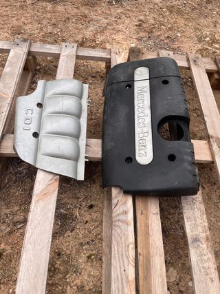 Tapa motor Mercedes-Benz CDI