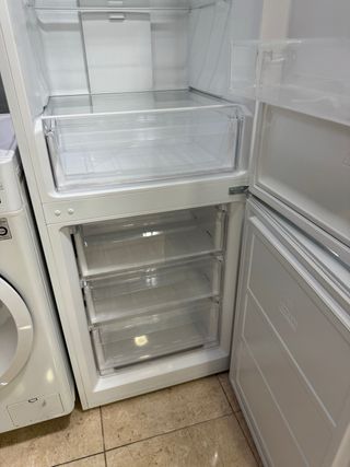 Pack Lavadora y Frigorífico Corberó