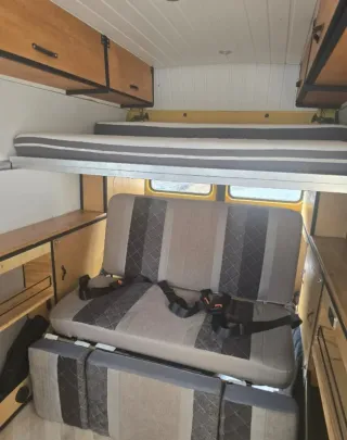 Mercedes-Benz mb 140 1993