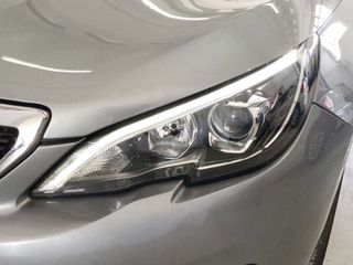 Peugeot 308 BlueHDi 100 Style 75 kW (100 CV)