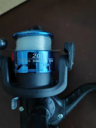 Carrete de pesca nuevo a estrenar