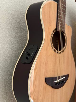 Guitarra Yamaha APXT2 Viaje
