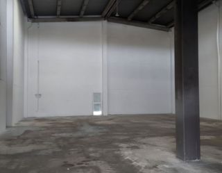 Nave industrial en venta en La Paz en Alcalá de Guadaira