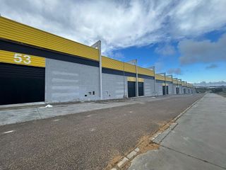 Nave industrial en venta en La Paz en Alcalá de Guadaira