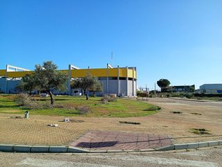 Nave industrial en venta en La Paz en Alcalá de Guadaira