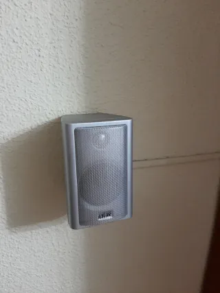 Reproductor DVD Home cine AIRIS,  modelo L113