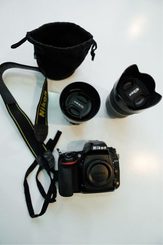 Kit Nikon D750 + Objetivo + Flash