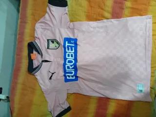 Completo Celtic e maglia Palermo