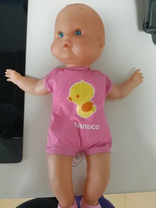 Bebé Nenuco rosa con patito