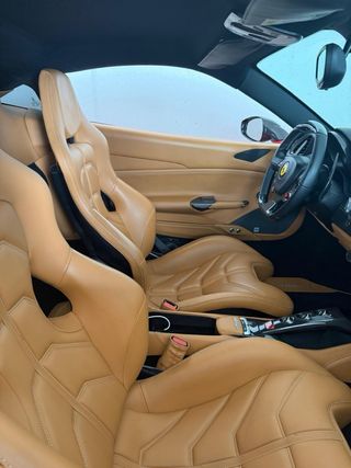 Ferrari 488 2016