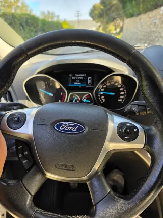 Ford Kuga 2016