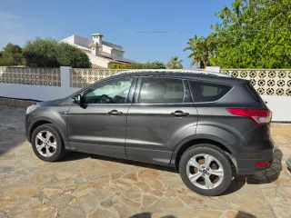 Ford Kuga 2016
