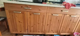 Mobili cucina legno e vetro