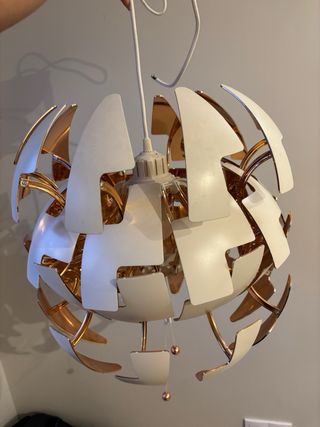 Lámpara IKEA Diseño Moderno Blanca y Cobre