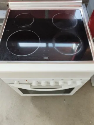 Horno y vitrocerámica teka