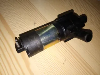 Bomba Agua Auxiliar Mercedes CLK W208