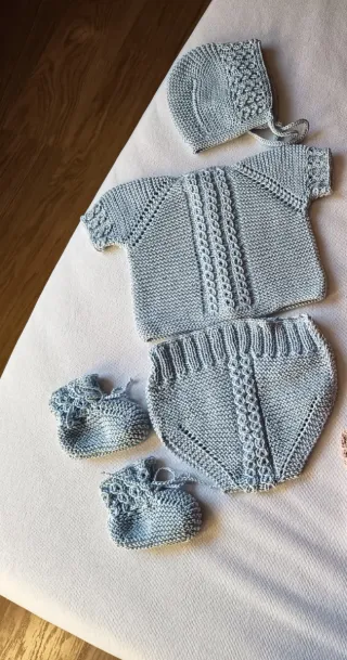 Conjunto bebé punto azul