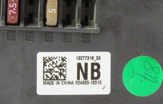 Caja de Fusibles OPEL INSIGNIA SPORTS 1327731803 13277318-03 02495515510