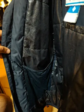 Chaqueta Columbia Omni-tech azul y Roja