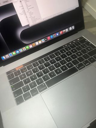MacBook Pro 2019 i9 Plata