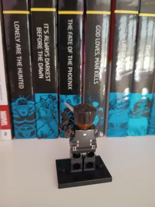 Minifigura Blade tipo Lego