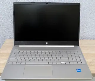 Portátil HP Plata i5-1235U