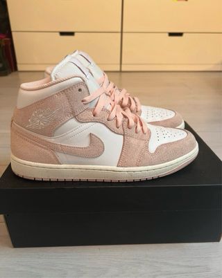 Air Jordan 1 Mid SE Rosa e bianche