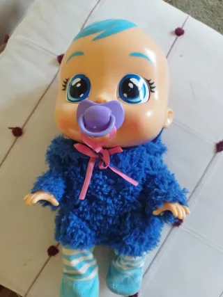 Muñeco Bebé Llorón con chupete