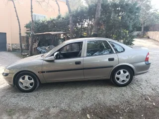 Opel Vectra 1998