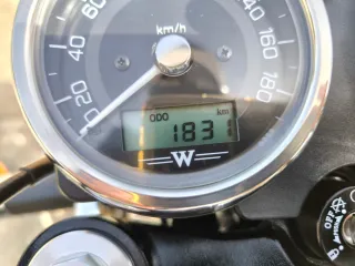 Kawasaki W800