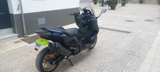 Yamaha TMAX 560 Tech MAX verde