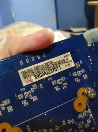 Tarjeta Gráfica Asus PCI Express 512MB