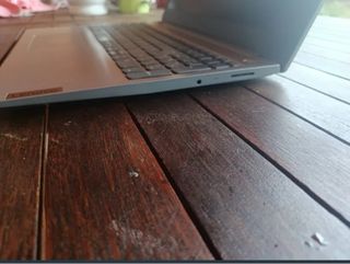 Portátil Lenovo Ideapad 3 AMD 3020e Gris