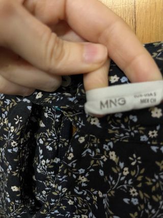 Blusa floral manga larga