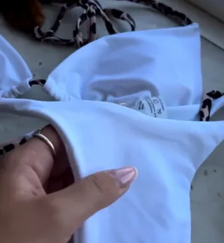 Bikini blanco con estampado animal print