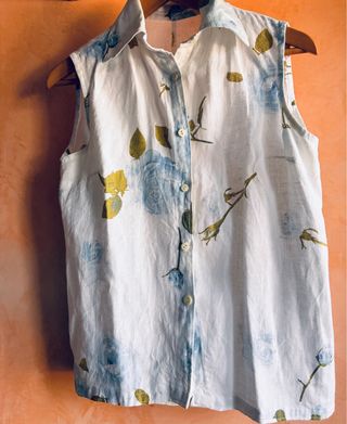 Camisa sin mangas estampado floral