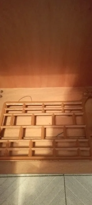 Máquina de coser Alfa con mueble